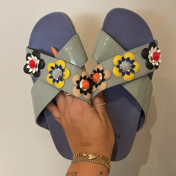 Fendi Flowerland Slides - Size 36 - Picture 14 of 14